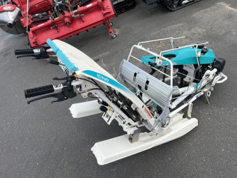歩行型田植機 SPW28