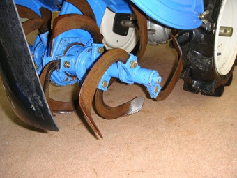 イセキ/ガソリン耕うん機/KVC70