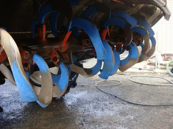 クボタ/ホイルトラクタ/L1-215D