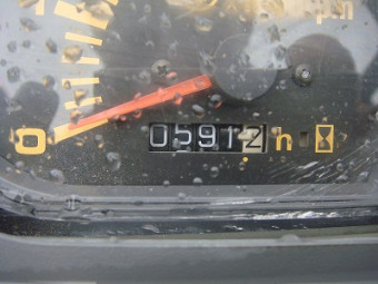 イセキ/自脱型コンバイン/HF325G