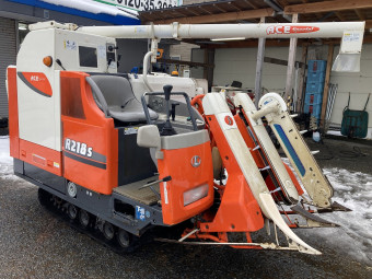 自脱形コンバイン / R218S