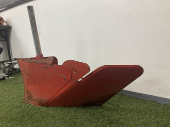 中古パーツ / トラクター用片培土器