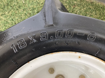 バインダー用タイヤ / 18×9.00×8