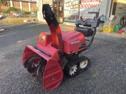 除雪機 / 自走式除雪機スノーラHSS1170i