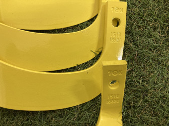 トラクター用パーツ / 耕耘爪1TU811-03030