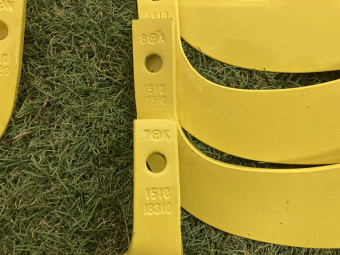 トラクター用パーツ / 耕耘爪1TU811-03030